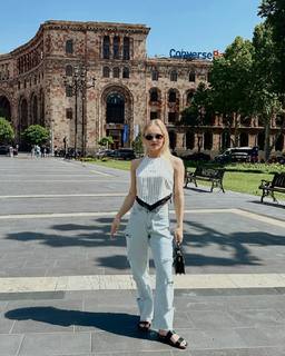 Angelina Melnikova feet photo 2