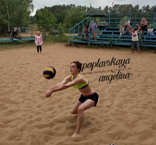 Angelina Poplavskaya feet photo 16
