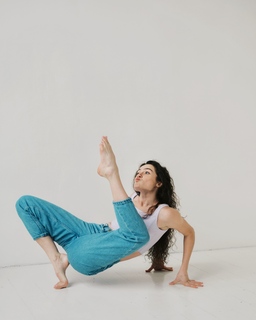 Angelina Poplavskaya feet photo 14