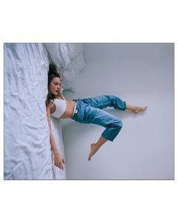 Angelina Strechina feet photo thumbnail