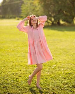 Angelina Strechina feet photo thumbnail