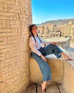 Angelina Strechina feet photo thumbnail