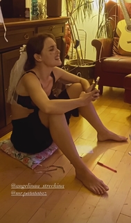 Angelina Strechina feet photo thumbnail