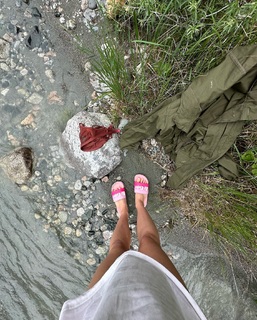 Angelina Strechina feet photo thumbnail