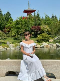 Angelina Strechina feet photo thumbnail