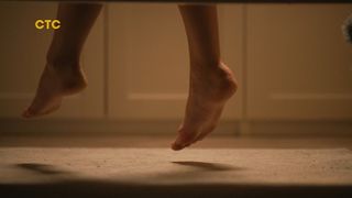 Angelina Strechina feet photo thumbnail