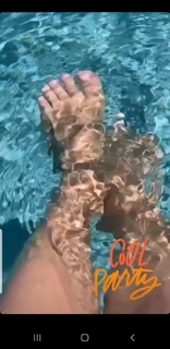 Angelique Boyer feet photo thumbnail