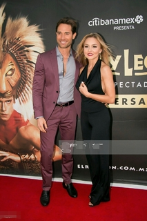 Angelique Boyer feet photo thumbnail