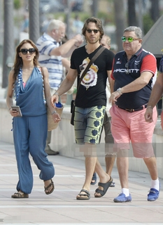 Angelique Boyer feet photo thumbnail