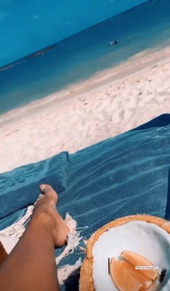Angelique Boyer feet photo thumbnail