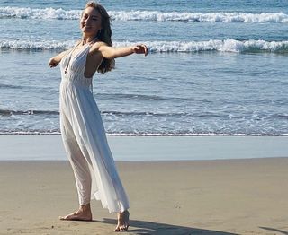 Angelique Boyer feet photo thumbnail