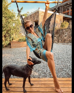 Angelique Boyer feet photo thumbnail