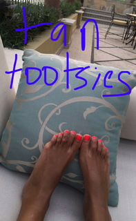 Angelique Cabral feet photo 15
