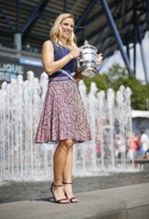 Angelique Kerber feet photo thumbnail