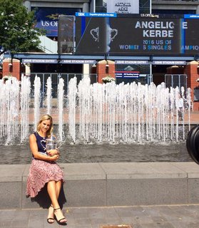 Angelique Kerber feet photo thumbnail
