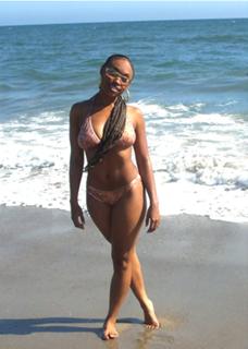 Angell Conwell feet photo 17