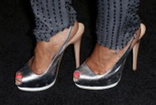 Angell Conwell feet photo 18