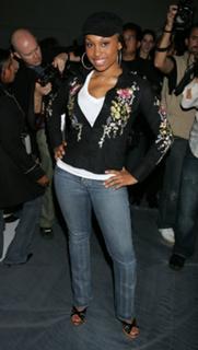Angell Conwell feet photo 16