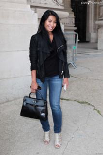 Anggun feet photo 3