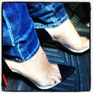Anggun feet photo 4