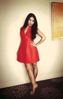 Anggun feet photo 5