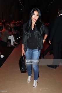 Anggun feet photo 10