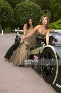 Anggun feet photo 4