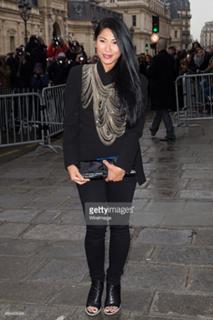 Anggun feet photo 3