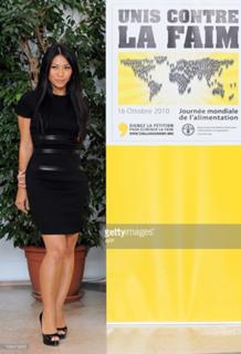 Anggun feet photo 15