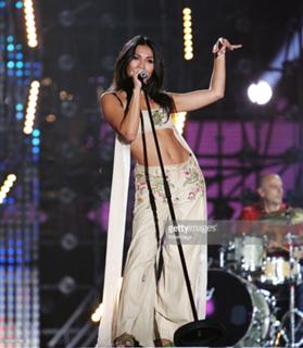 Anggun feet photo 6
