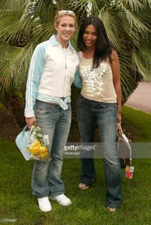 Anggun feet photo 17
