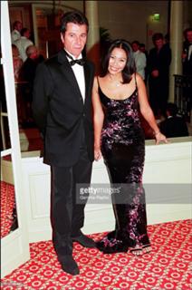 Anggun feet photo 14