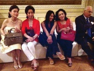 Anggun feet photo 8