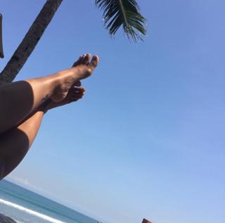 Anggun feet photo 4