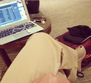 Anggun feet photo 10