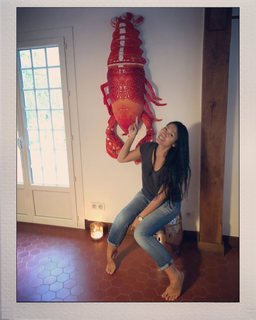 Anggun feet photo 14