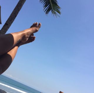 Anggun feet photo 1