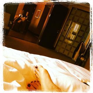 Anggun feet photo 3