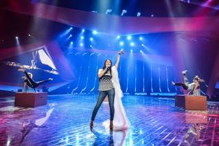 Anggun feet photo 7