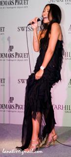 Anggun feet photo 12
