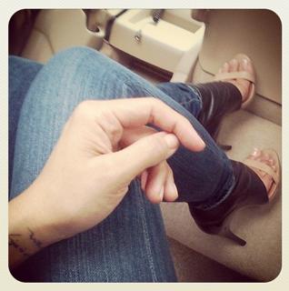 Anggun feet photo 20