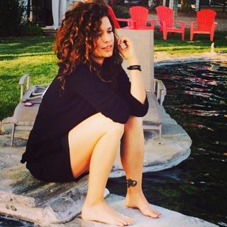 Angie Cepeda feet photo 5
