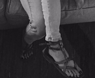 Angie Cepeda feet photo 19
