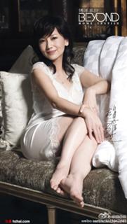 Angie Chiu feet photo 3