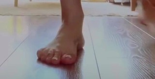 Angie Costa feet photo 3