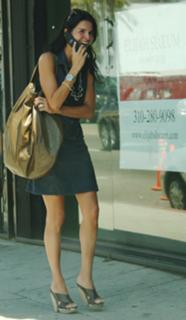 Angie Harmon feet photo thumbnail