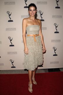 Angie Harmon feet photo thumbnail