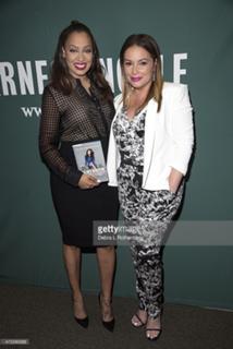 Angie Martinez feet photo 4