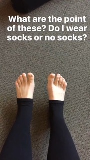 Angourie Rice feet photo thumbnail