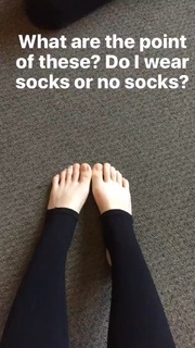 Angourie Rice feet photo thumbnail